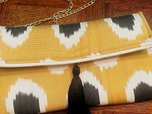 Load image into Gallery viewer, Handmade Ikat Clutch
