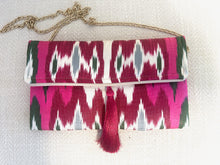 Load image into Gallery viewer, Handmade Ikat Clutches
