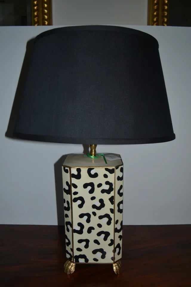 Dana Gibson White Leopard Lamp